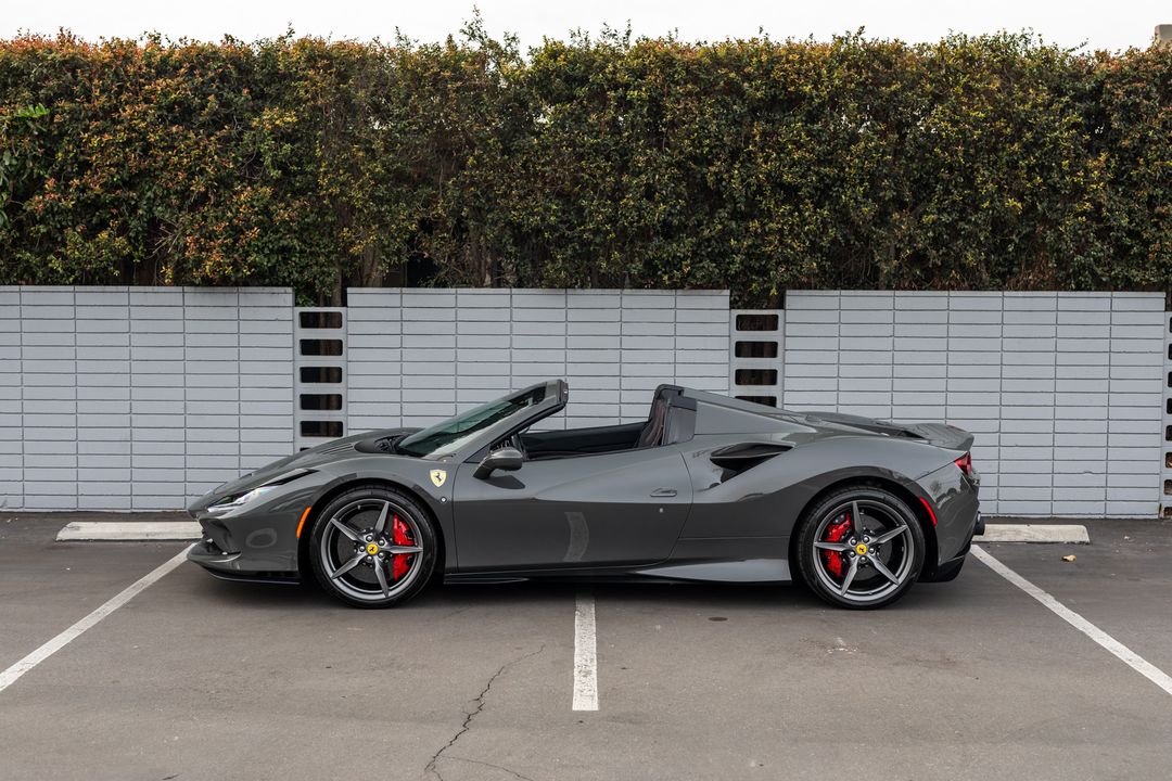 2021 Ferrari F8 Spider