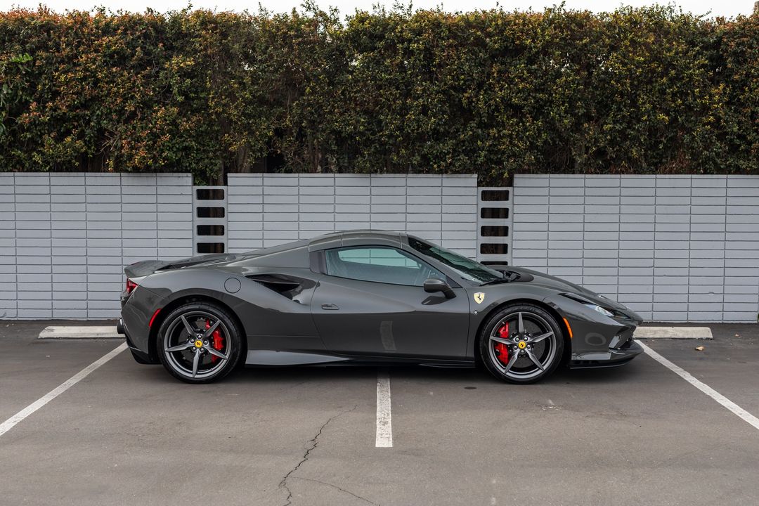 2021 Ferrari F8 Spider