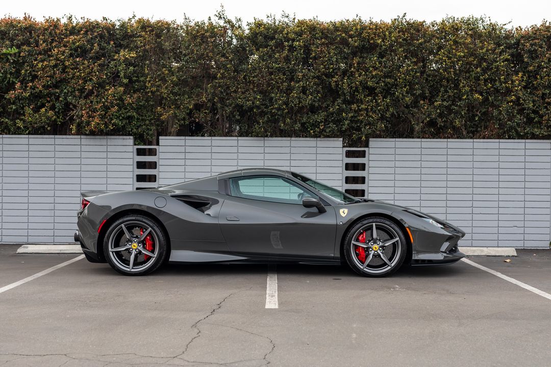 2021 Ferrari F8 Spider
