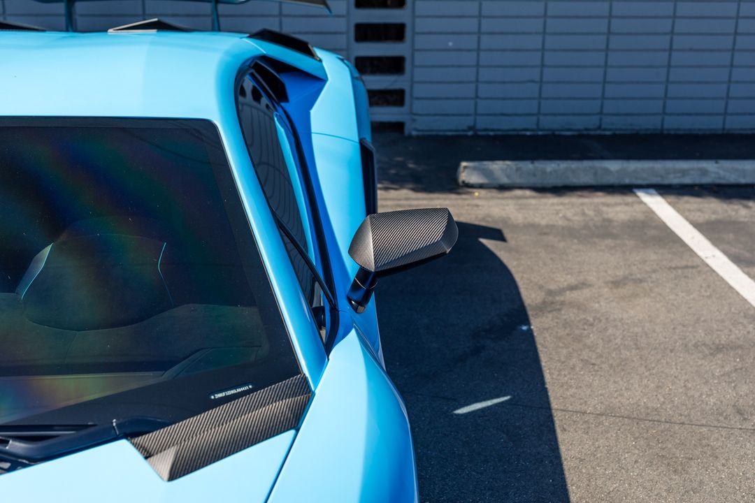 2016 Lamborghini Aventador
