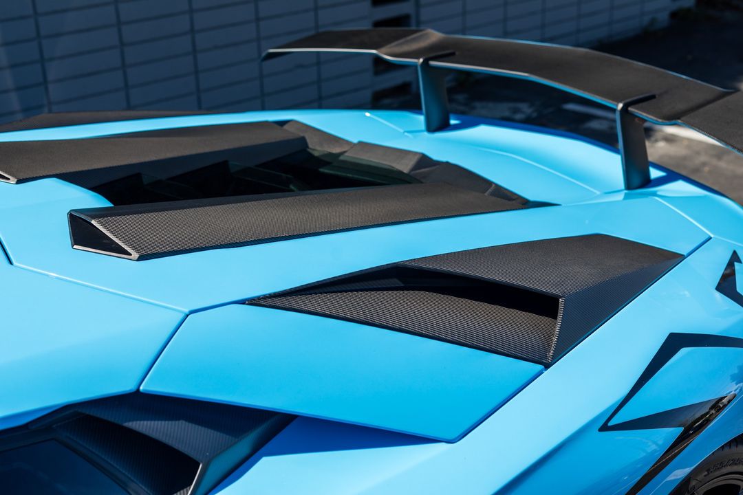 2016 Lamborghini Aventador