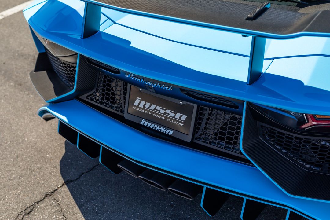 2016 Lamborghini Aventador