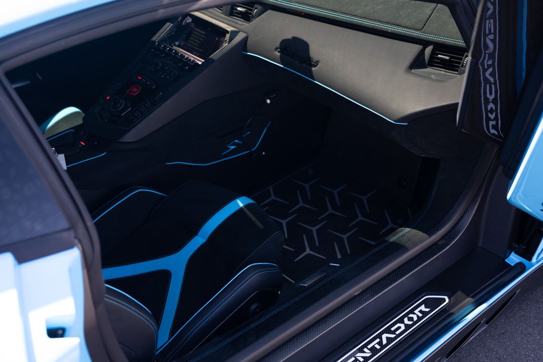 2016 Lamborghini Aventador