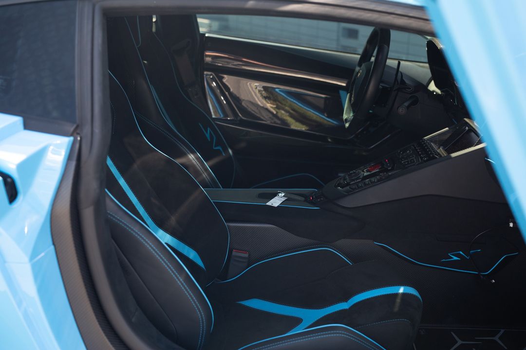 2016 Lamborghini Aventador
