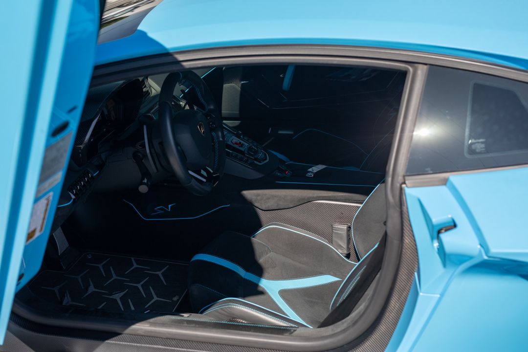 2016 Lamborghini Aventador