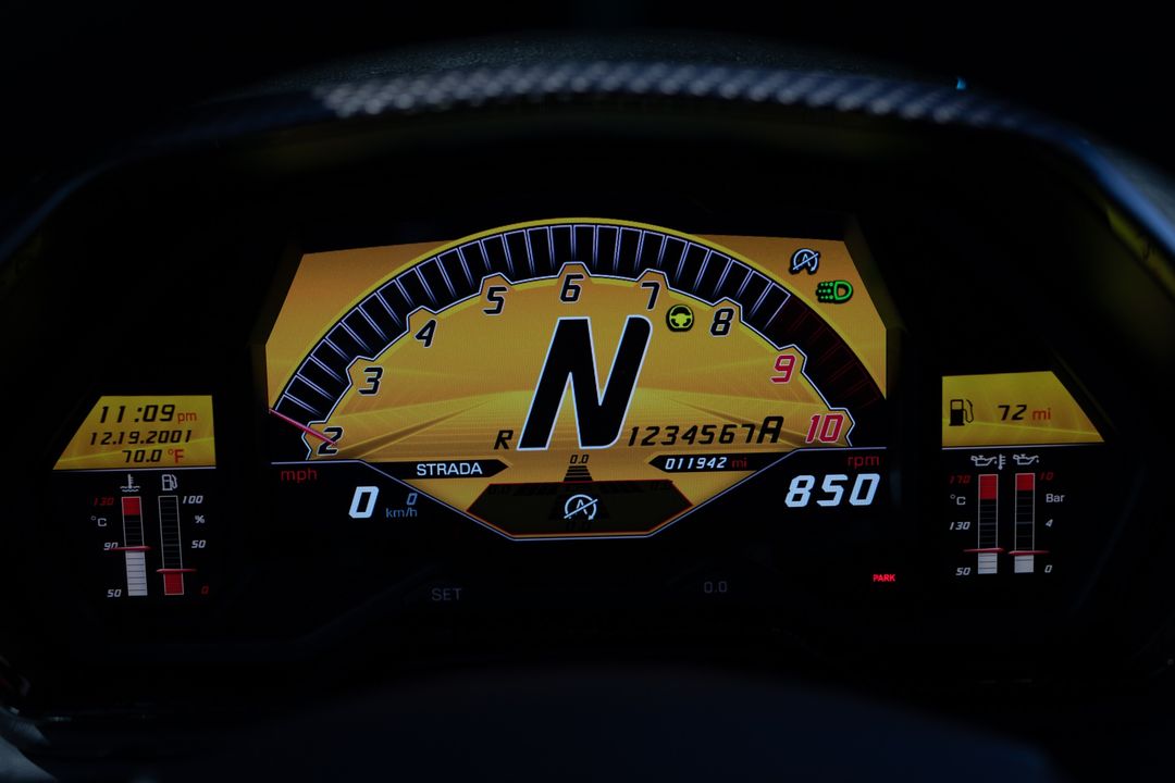 2016 Lamborghini Aventador