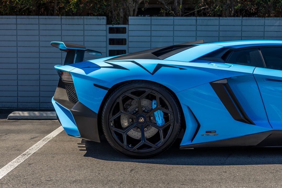 2016 Lamborghini Aventador