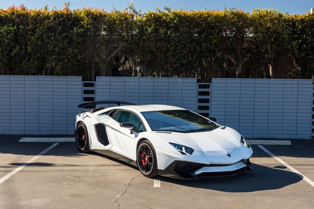 2016 Lamborghini Aventador