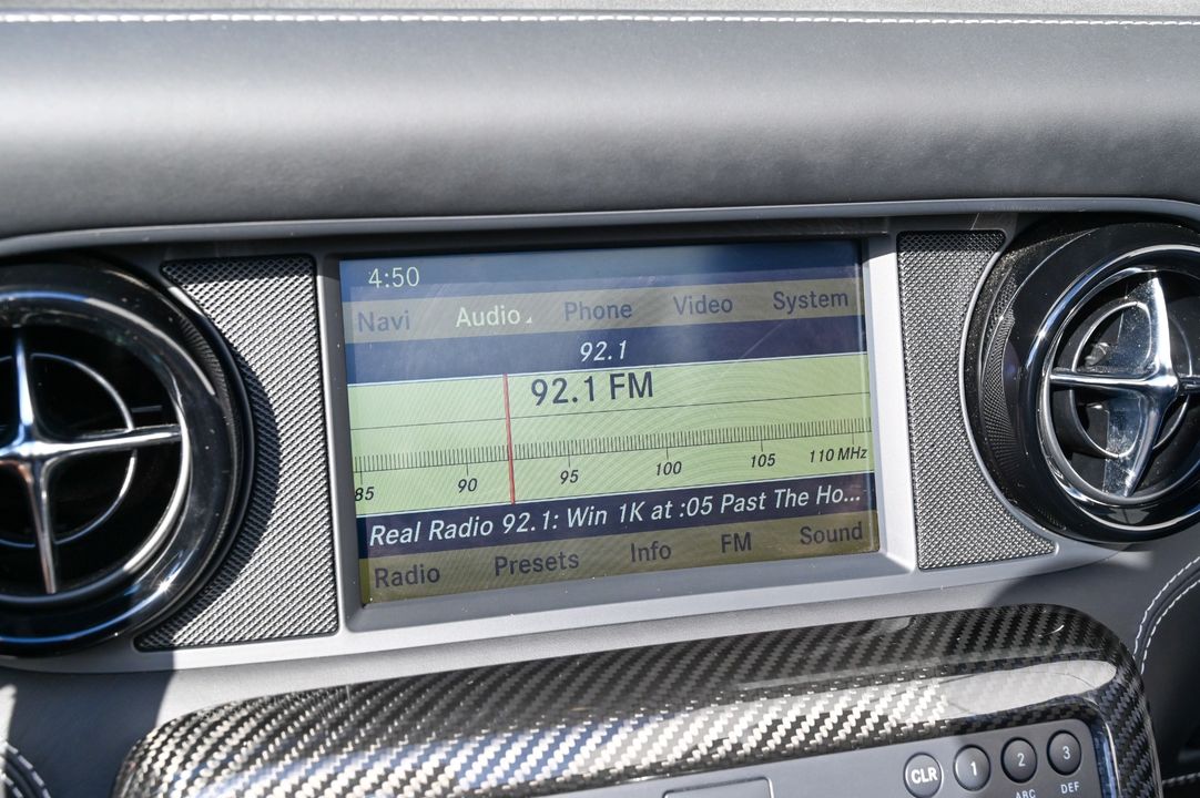 2015 Mercedes-Benz SLS AMG