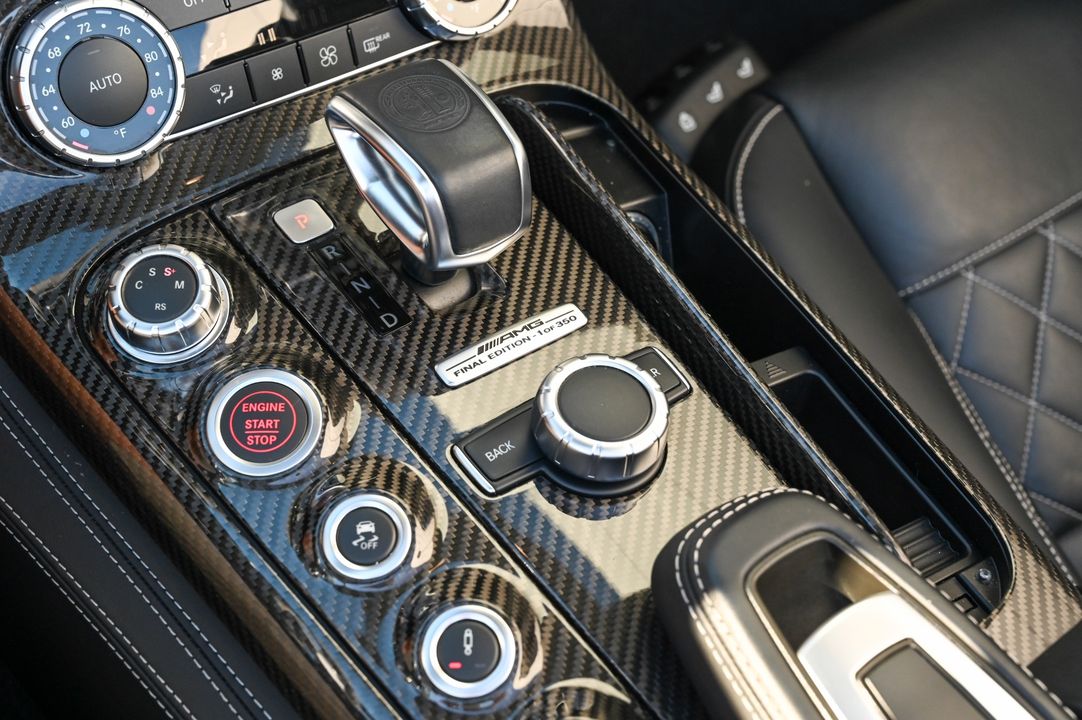 2015 Mercedes-Benz SLS AMG