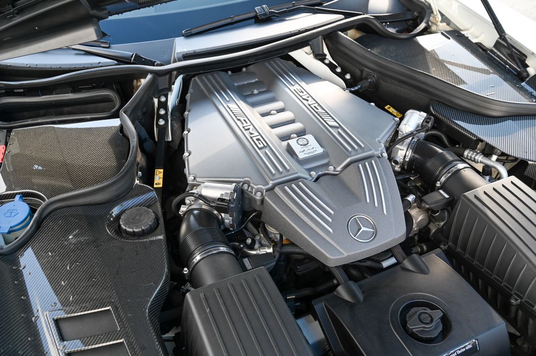 2015 Mercedes-Benz SLS AMG