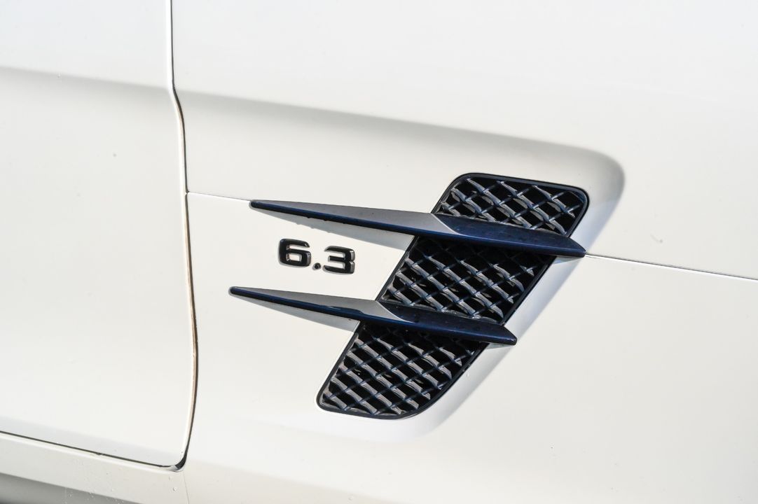 2015 Mercedes-Benz SLS AMG