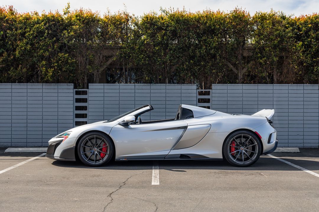 2016 McLaren 675LT Spider