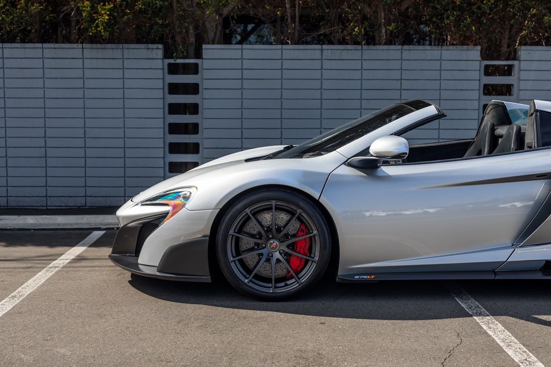 2016 McLaren 675LT Spider
