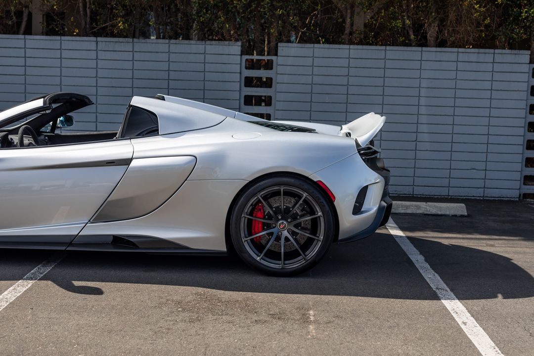 2016 McLaren 675LT Spider
