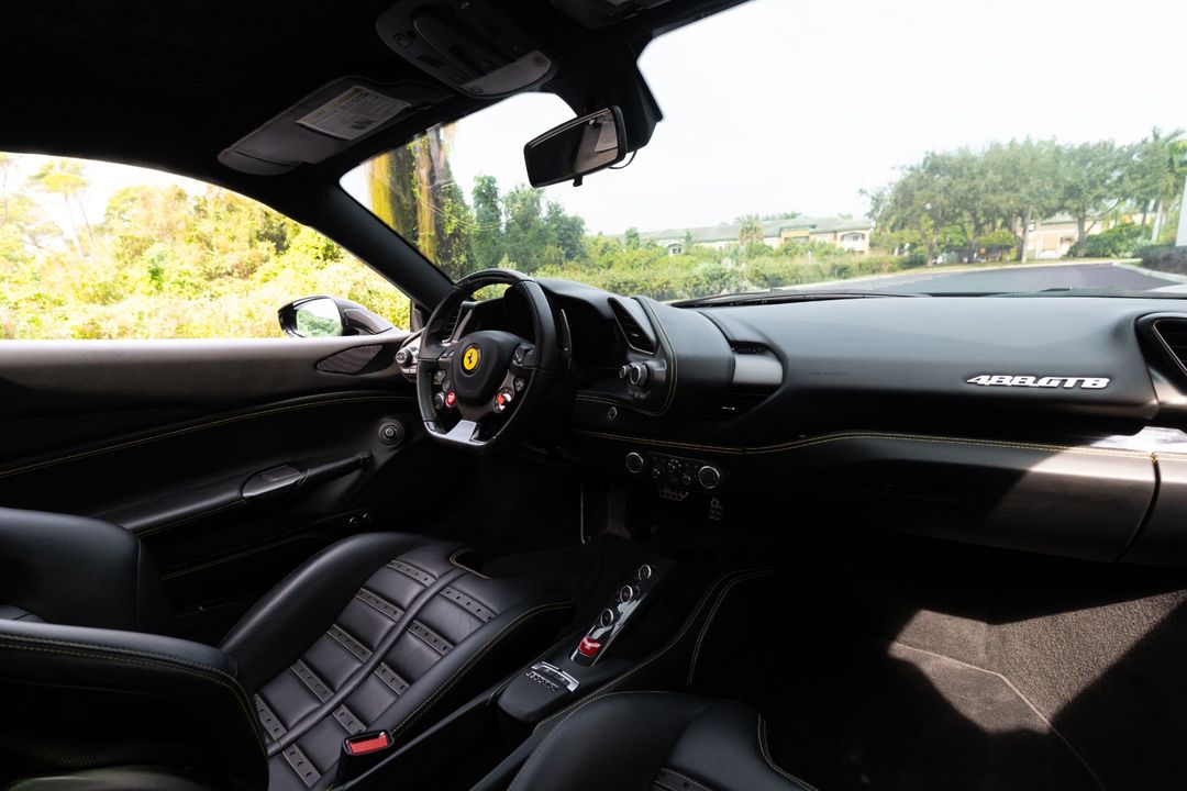 2016 Ferrari 488 GTB