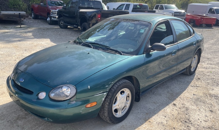 1997 Ford Taurus