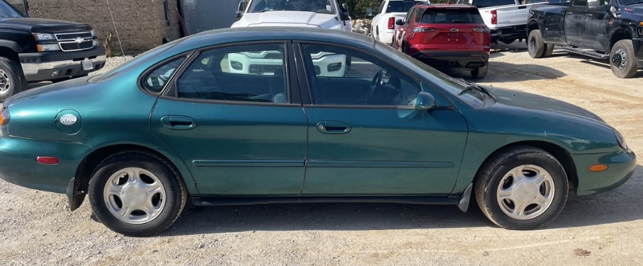 1997 Ford Taurus