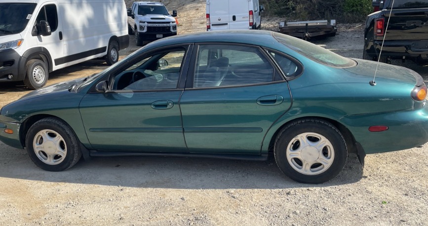 1997 Ford Taurus