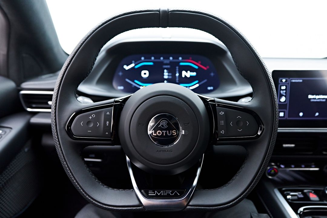 2025 Lotus Emira