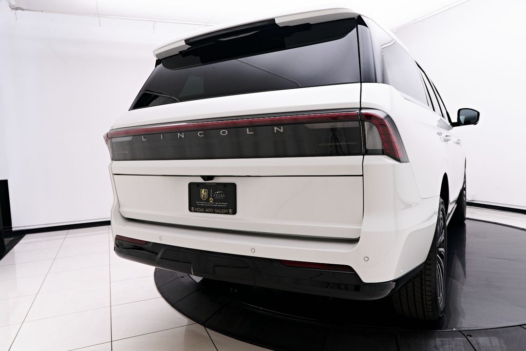 2025 Lincoln Navigator
