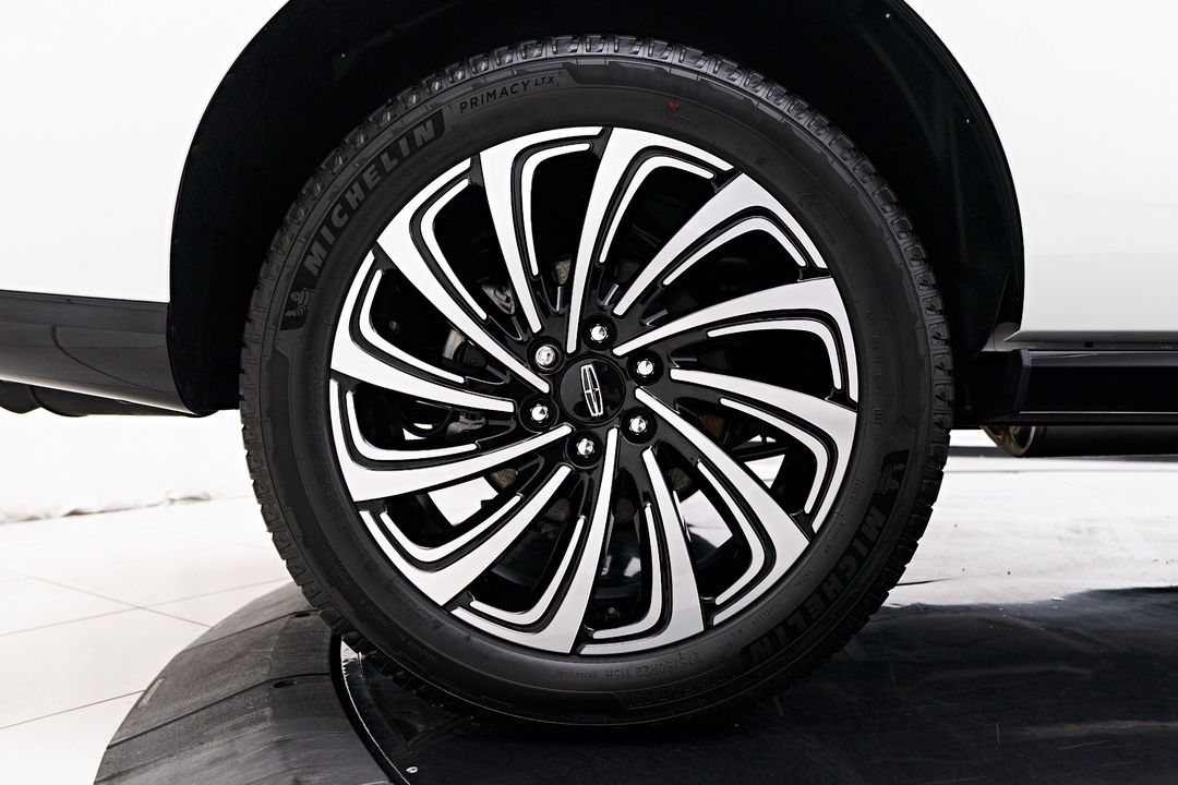 2025 Lincoln Navigator