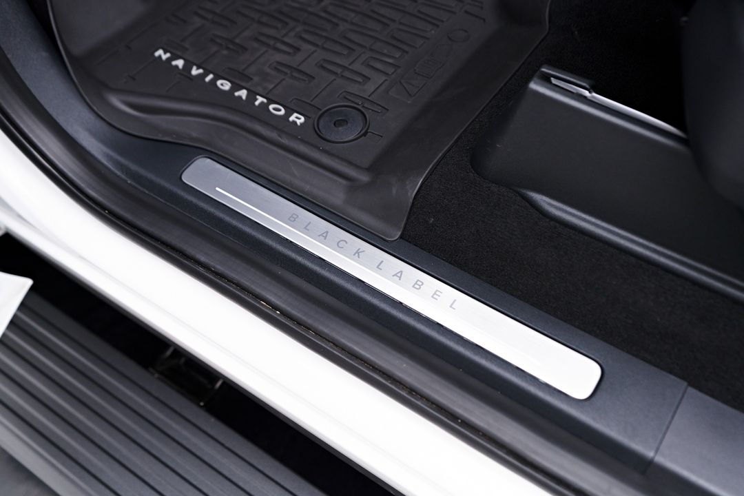 2025 Lincoln Navigator