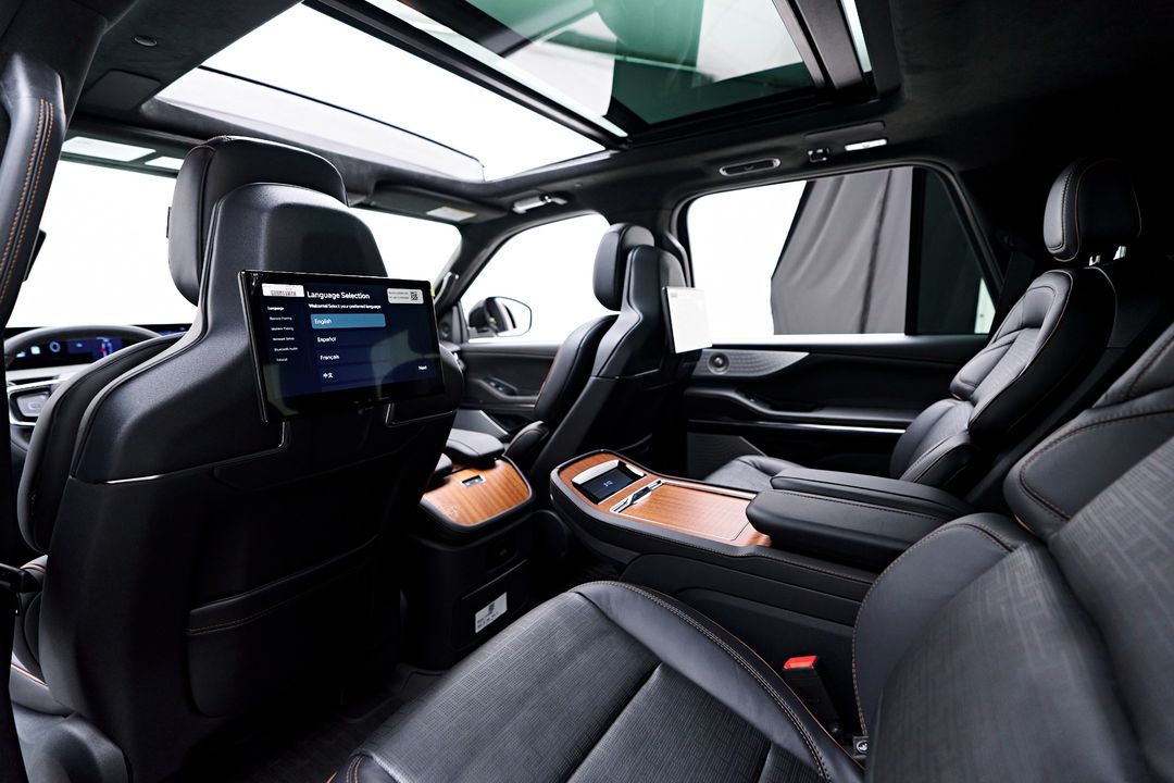 2025 Lincoln Navigator
