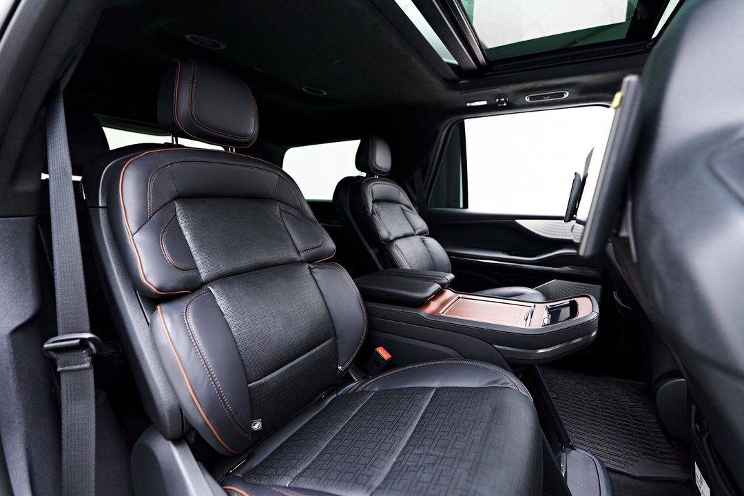 2025 Lincoln Navigator