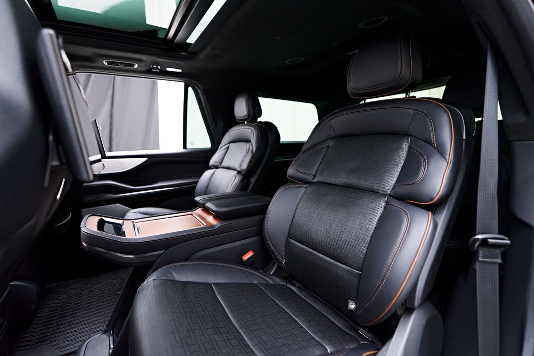 2025 Lincoln Navigator