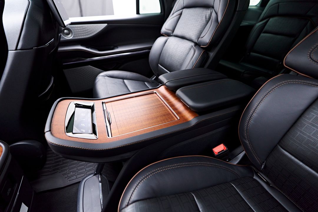 2025 Lincoln Navigator