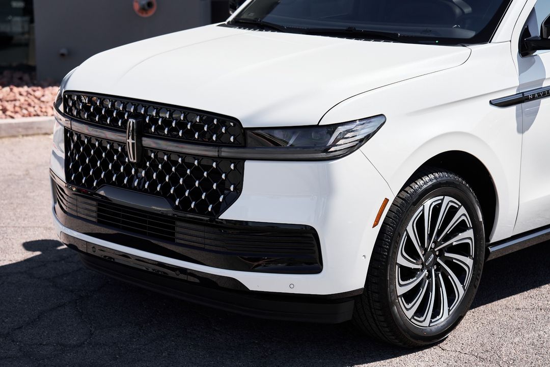 2025 Lincoln Navigator