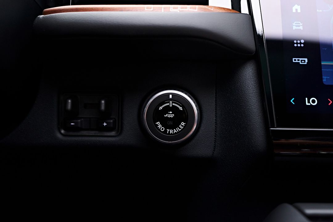 2025 Lincoln Navigator