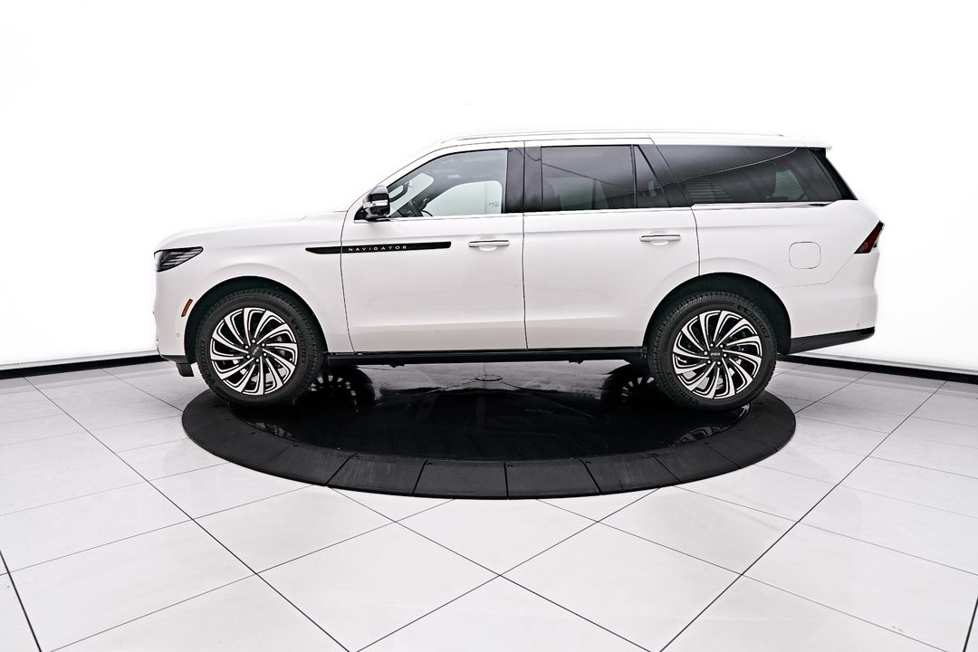 2025 Lincoln Navigator