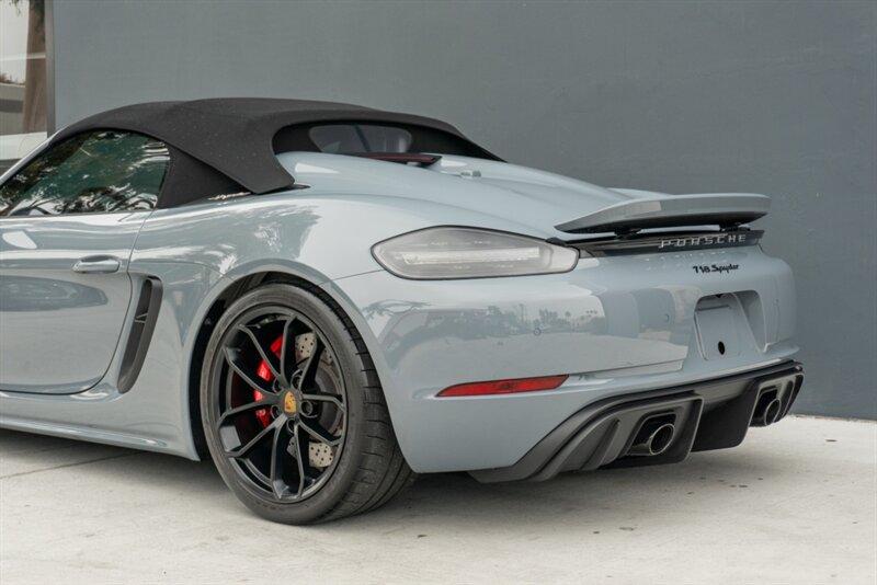 2023 Porsche 718 Boxster