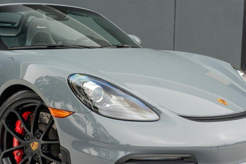 2023 Porsche 718 Boxster