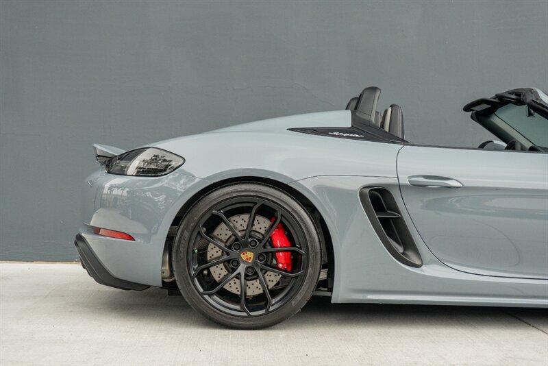 2023 Porsche 718 Boxster