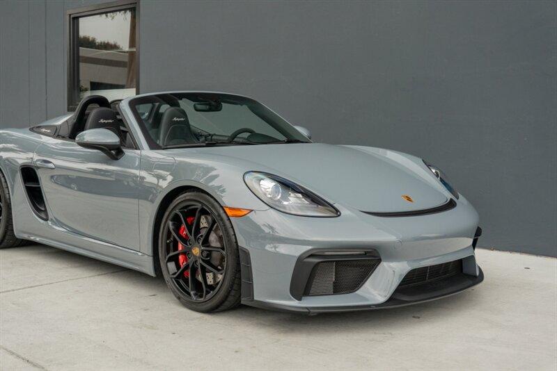 2023 Porsche 718 Boxster