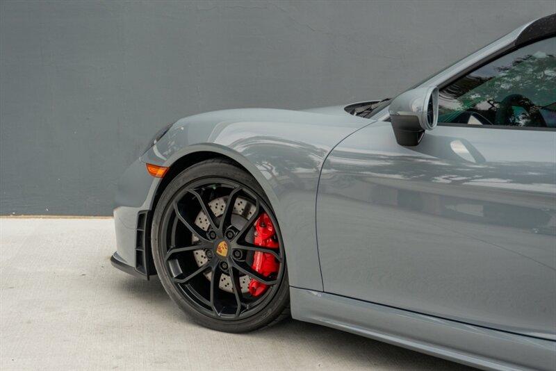 2023 Porsche 718 Boxster