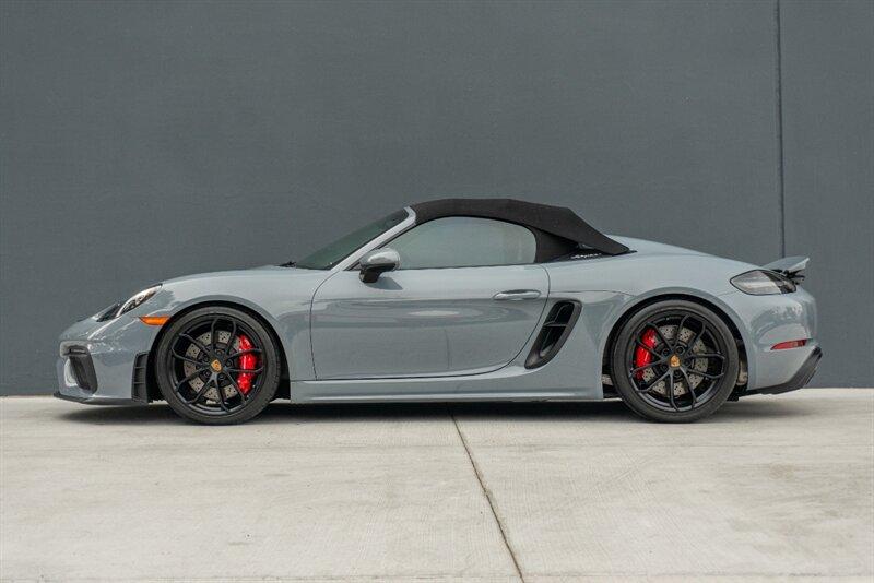 2023 Porsche 718 Boxster