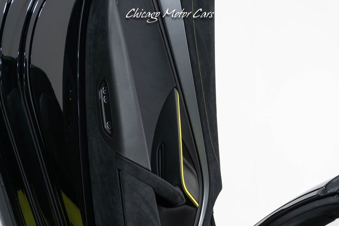 2024 McLaren 750S Spider
