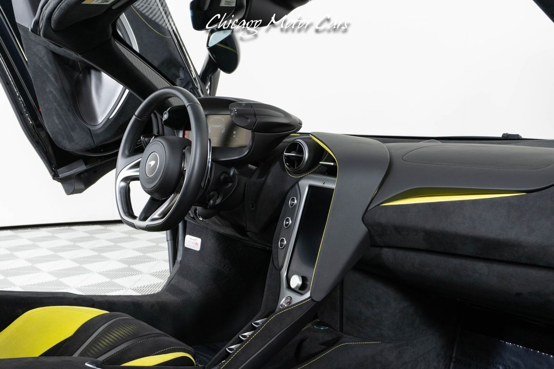 2024 McLaren 750S Spider