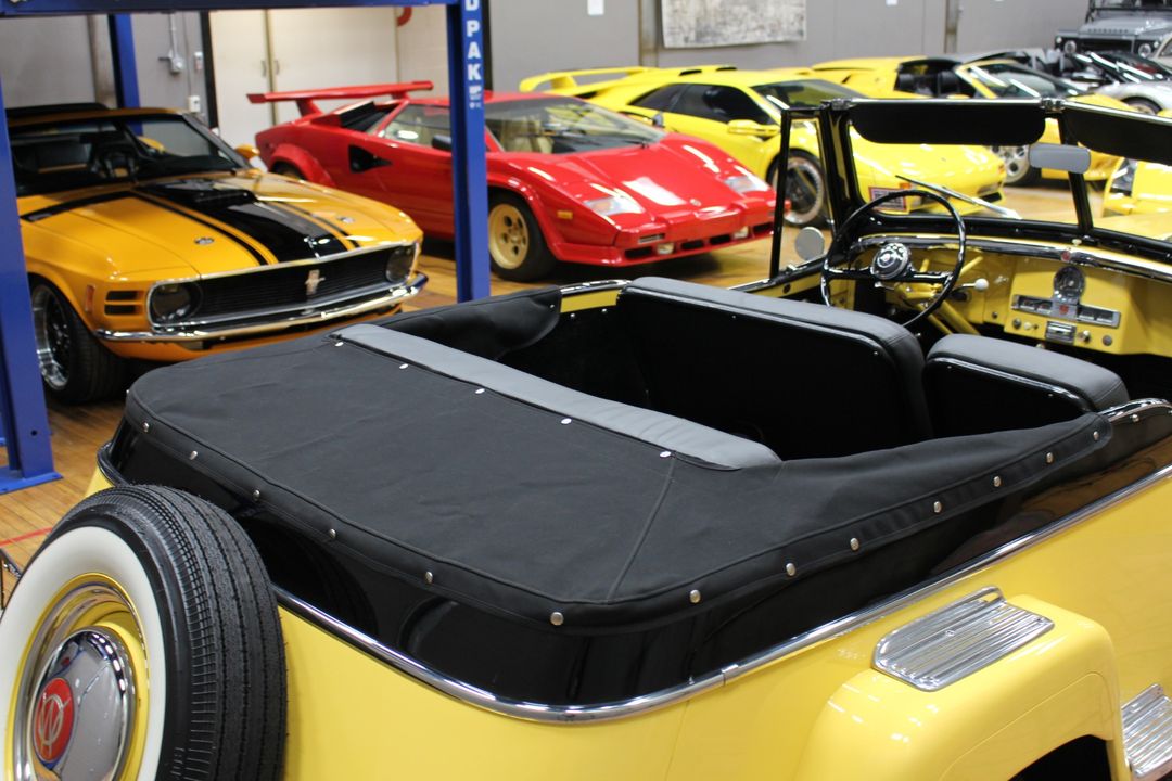 1951 Willys-Overland Jeepster