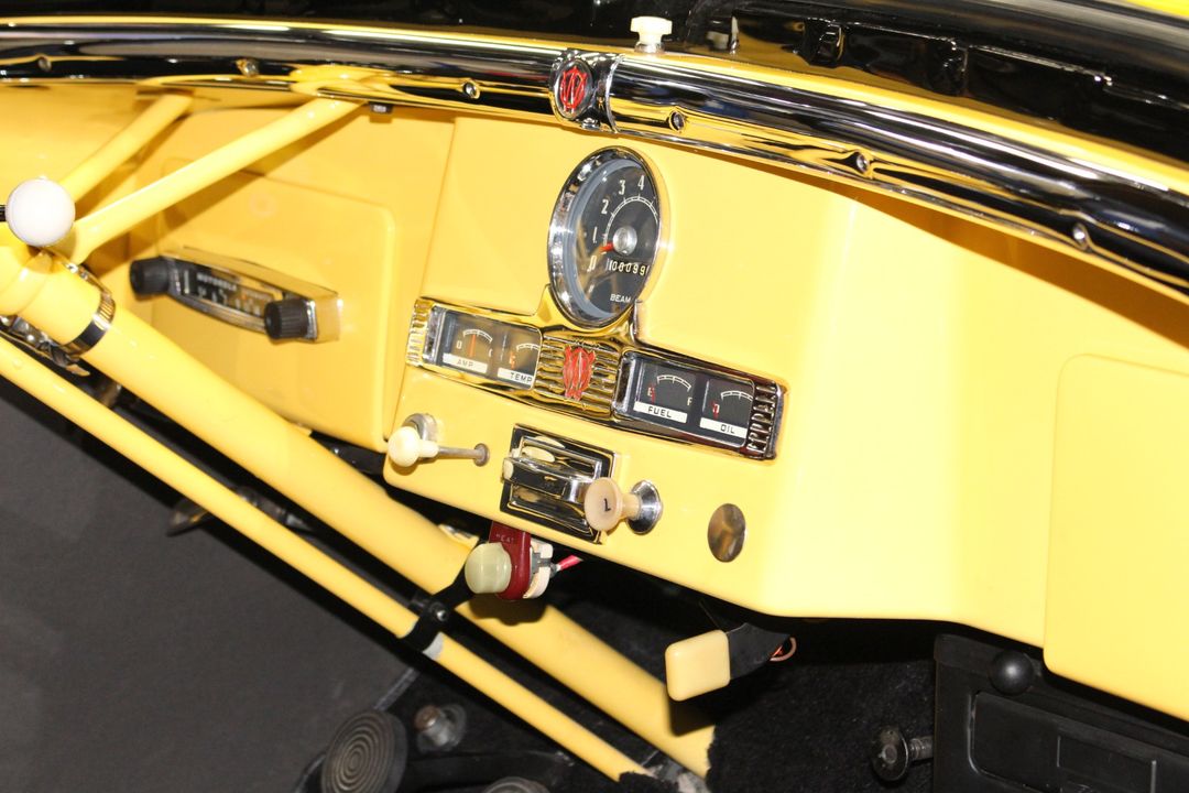 1951 Willys-Overland Jeepster