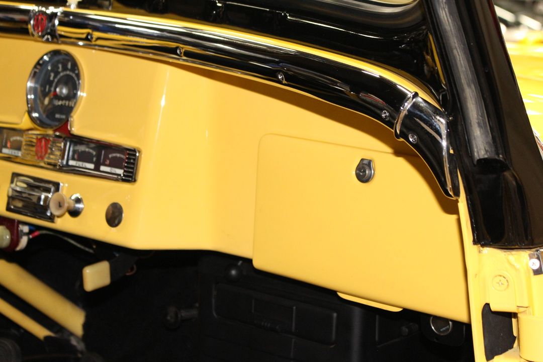 1951 Willys-Overland Jeepster