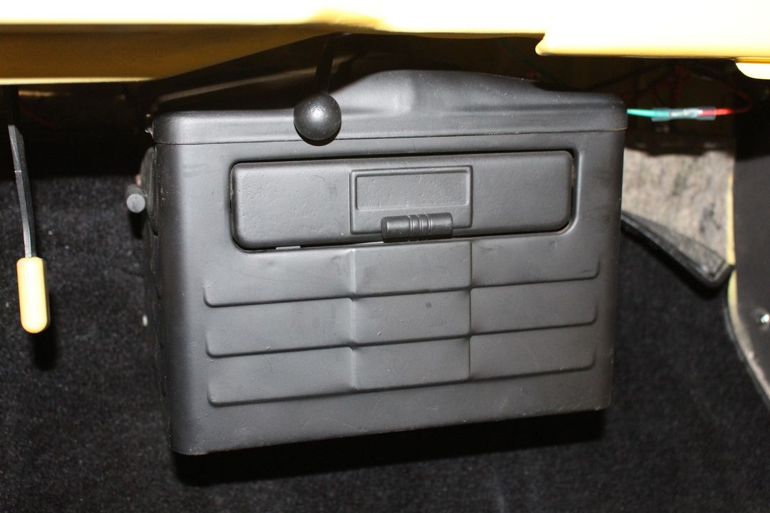 1951 Willys-Overland Jeepster