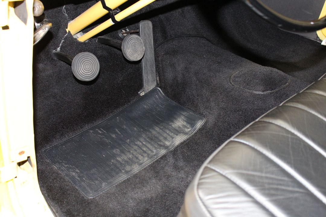 1951 Willys-Overland Jeepster