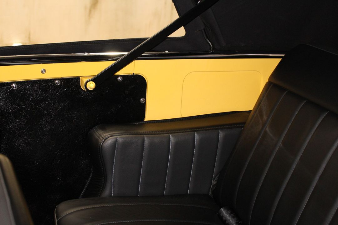 1951 Willys-Overland Jeepster