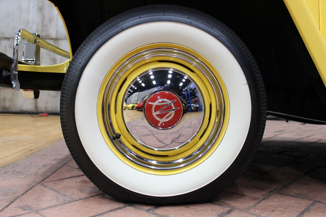 1951 Willys-Overland Jeepster