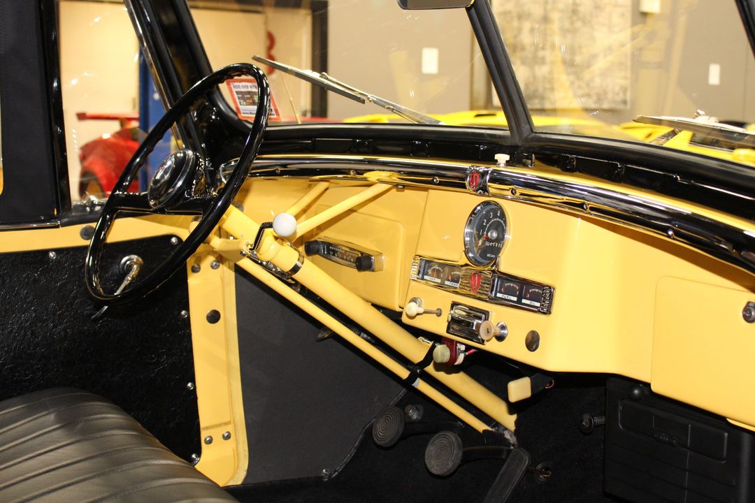 1951 Willys-Overland Jeepster